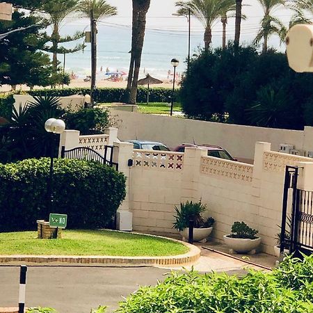 Apartamentos Lunamar El Campello Luaran gambar